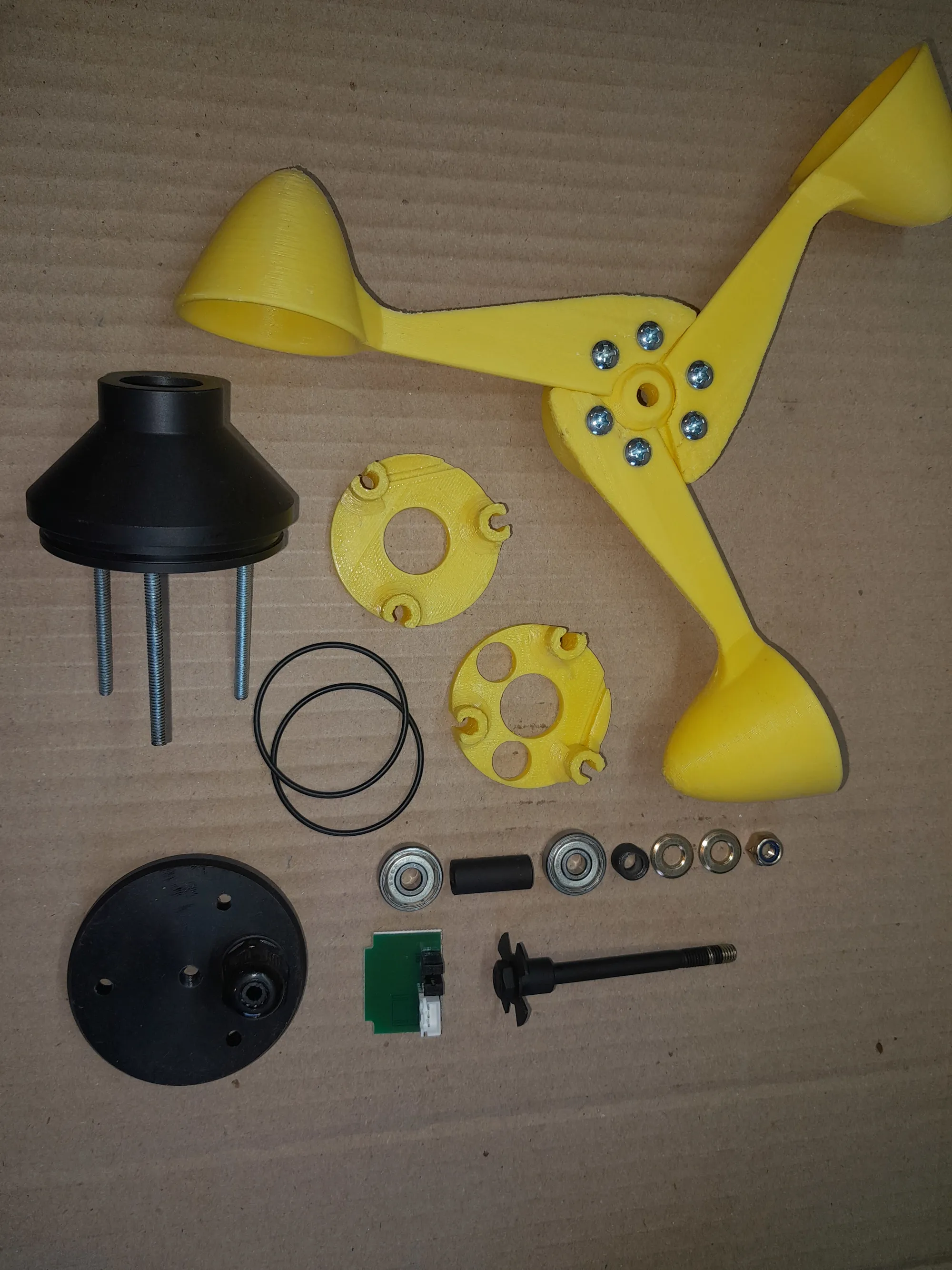 Sensor